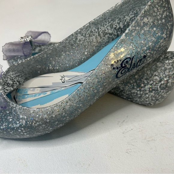 Mini Melissa Disney Sweet Love Princess Elsa Girls Flats Shoes - Size 1 - Frozen - Picture 6 of 11